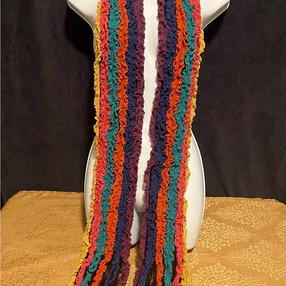 Colorful Ruffled Knit Scarf - Picture 5 of 6